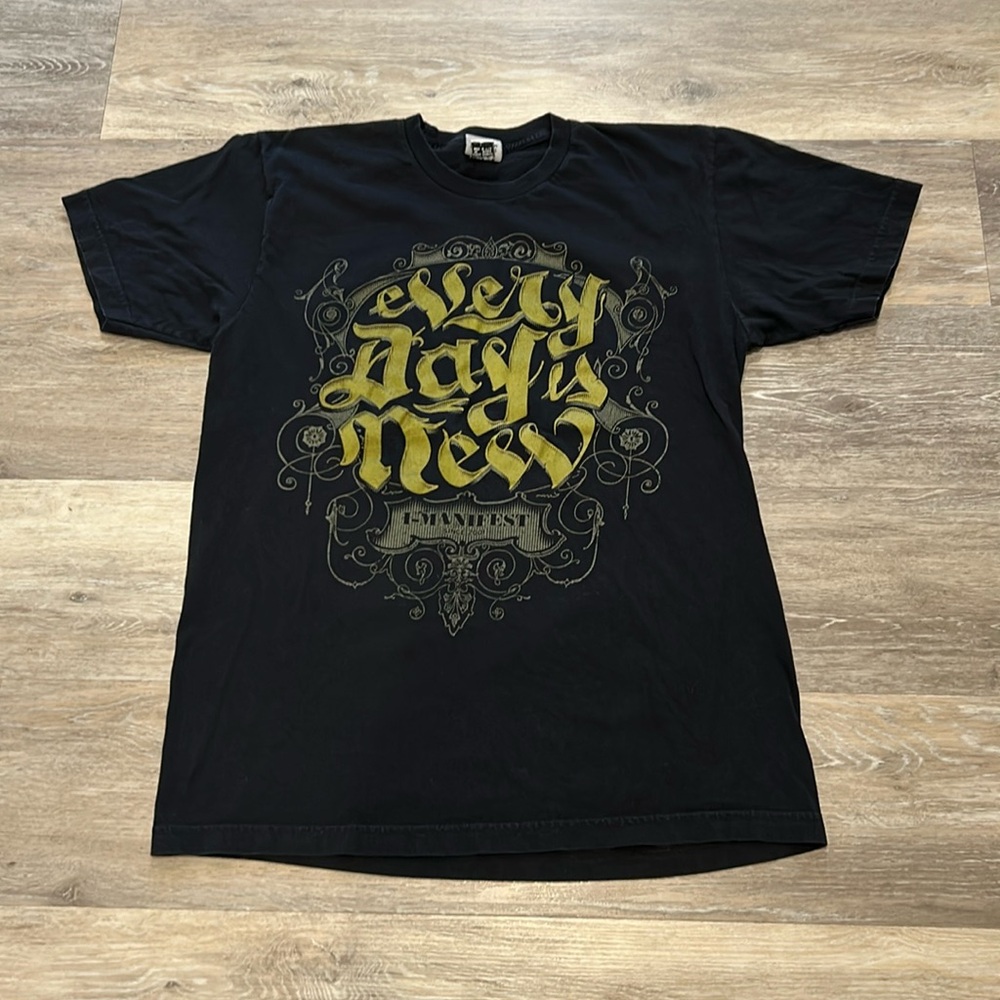 I-manifest shirt